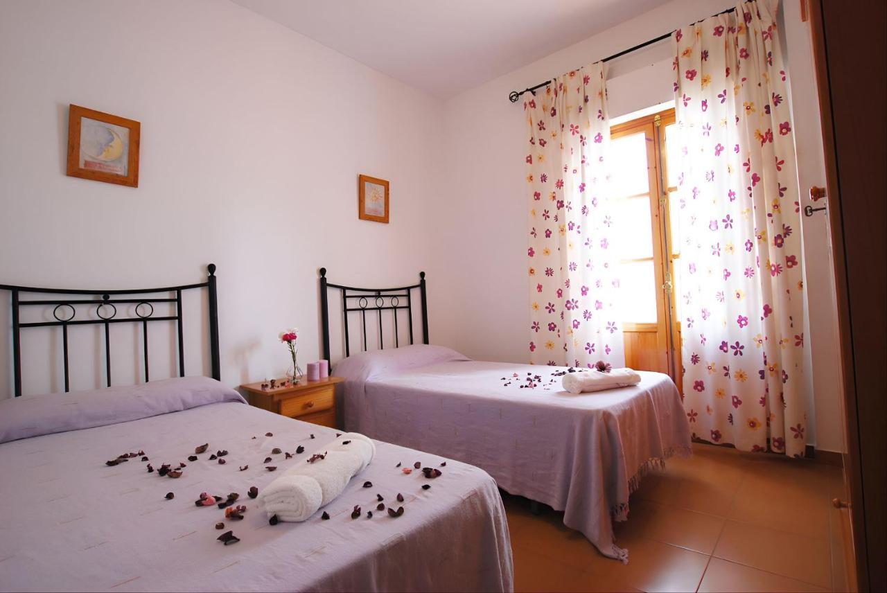 Apartamentos Garaje & Aire & Wifi & Solo Familias Y Parejas Conil De La Frontera Exteriör bild