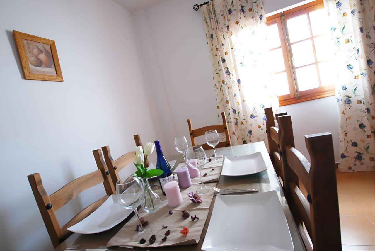 Apartamentos Garaje & Aire & Wifi & Solo Familias Y Parejas Conil De La Frontera Exteriör bild
