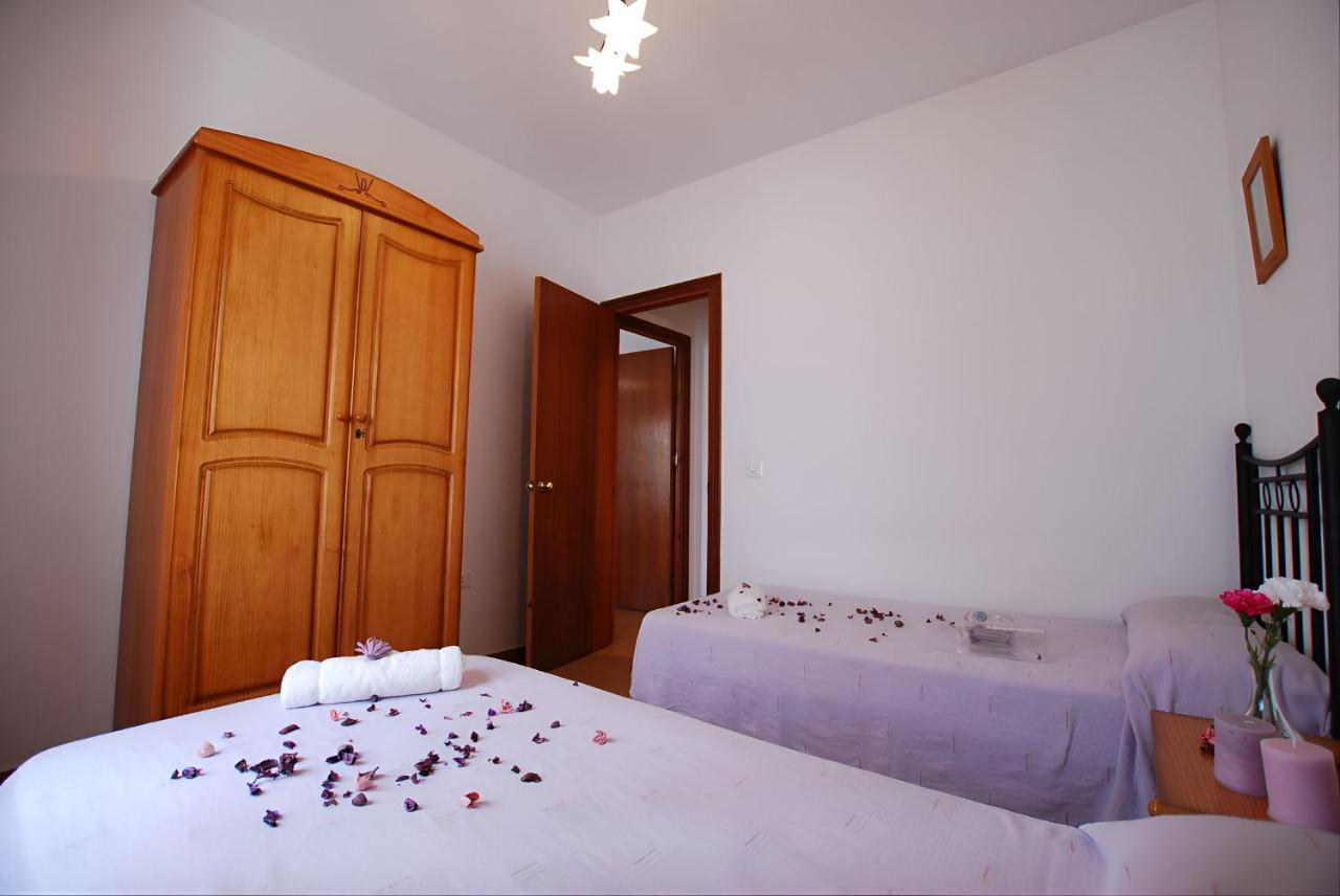 Apartamentos Garaje & Aire & Wifi & Solo Familias Y Parejas Conil De La Frontera Exteriör bild