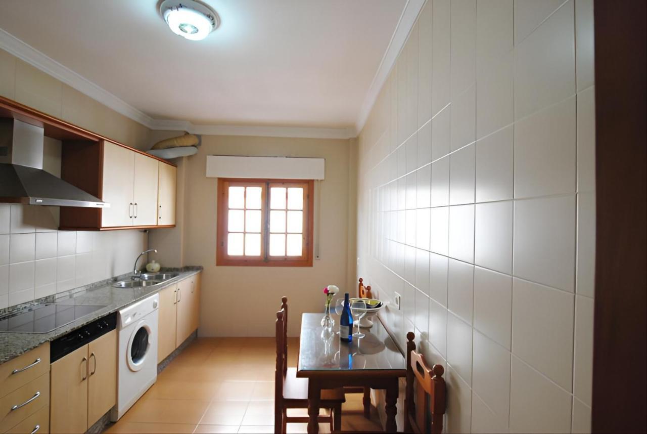 Apartamentos Garaje & Aire & Wifi & Solo Familias Y Parejas Conil De La Frontera Exteriör bild